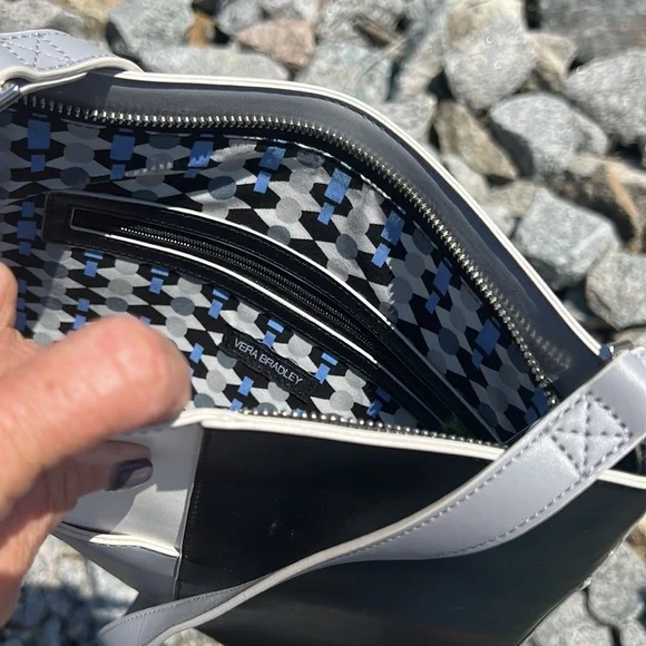 Vera Bradley leather  Crossbody - Picture 5 of 8